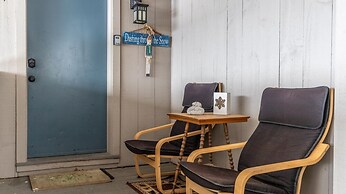 14 Snowside 2 Bedroom Condo by RedAwning