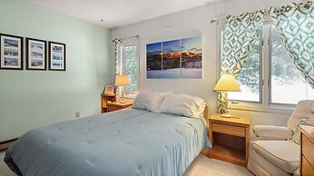 14 Snowside 2 Bedroom Condo by RedAwning