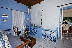 Karavos Sea View Apartments