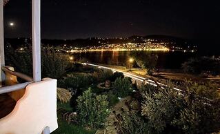 Karavos Sea View Apartments