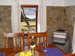 Karavos Sea View Apartments