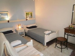 Karavos Sea View Apartments