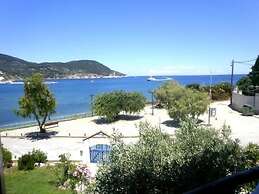 Karavos Sea View Apartments