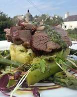 The Harbour House Hotel