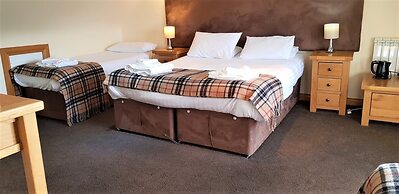 The Harbour House Hotel