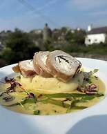 The Harbour House Hotel