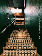 Capsule Hotel InterQUBE Tretyakovskaya