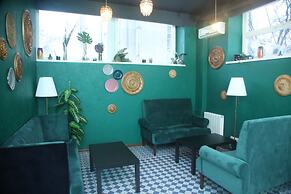 Capsule Hotel InterQUBE Tretyakovskaya