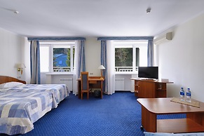 Atlas Park Hotel