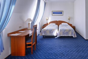 Atlas Park Hotel