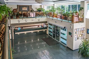 Atlas Park Hotel