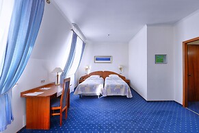 Atlas Park Hotel