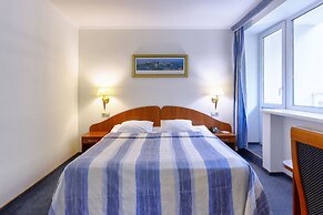 Atlas Park Hotel
