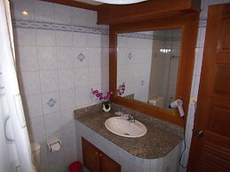 Hotel Orchid Residence