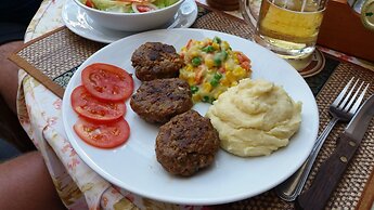 Hotel Orchid Residence