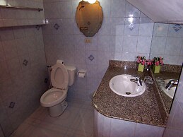 Hotel Orchid Residence