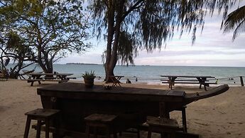 Mikadi Beach Camp