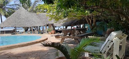 Mikadi Beach Camp