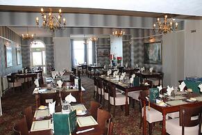Chatsworth House Hotel