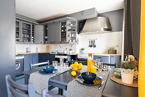 Little Italy Apartment 140m2