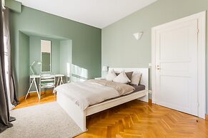 Big Italy Apartment 200m2