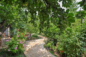 Three Islands Bungalow