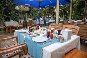 Three Islands Bungalow