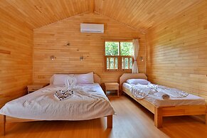 Three Islands Bungalow