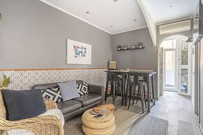 Lovely and Central 4 BR Apartment