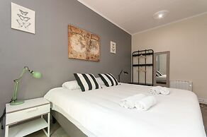 Lovely and Central 4 BR Apartment