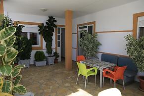 Qeparo Napolon Complex