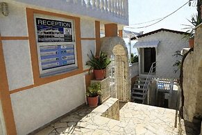 Qeparo Napolon Complex