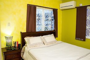 Stadium Gardens Suite