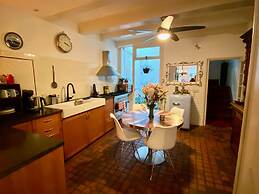 Amsterdam B&B Barangay