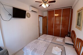 Apartment 1 bedroom 90m Levante Beach