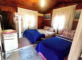 Side Tuana Garden Home