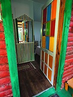 Side Tuana Garden Home