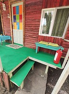 Side Tuana Garden Home