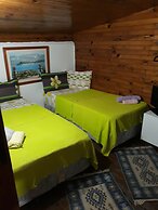 Side Tuana Garden Home