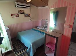 Side Tuana Garden Home