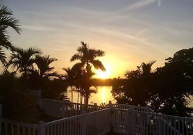 Tropics at Little Bay Country Club