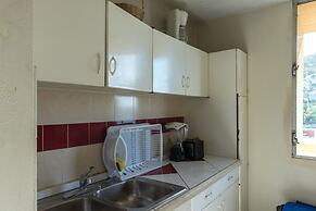 Deluxe Turtle Towers Apartments