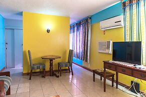 Deluxe Turtle Towers Apartments