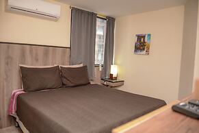 The 9's Aparta Hotel