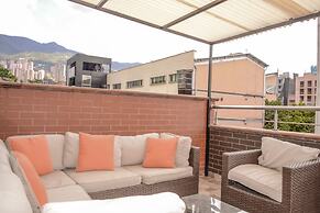 The 9's Aparta Hotel