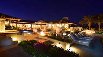 Casa Brooks  by Cabo Platinum