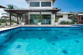 Casa Condomínio Caravelas