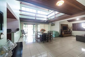 Casa Condomínio Caravelas