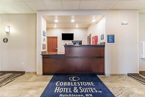 Cobblestone Hotel & Suites - Hutchinson