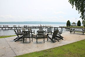 Plum Point Lodge